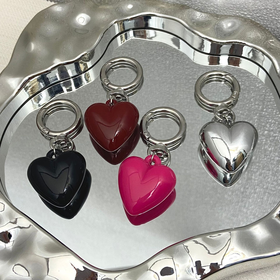 Herzförmiger Charm Schlüsselanhänger Karnz