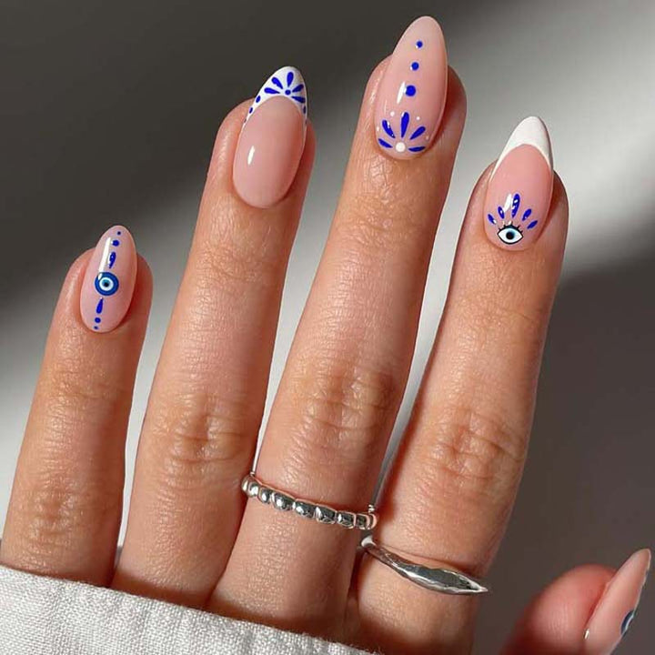 Dekorative Bohemian Nagelkunst