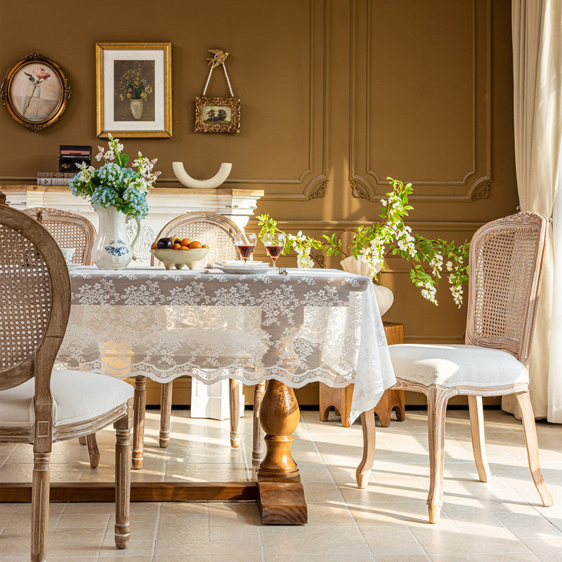 Elegante Dekorative Spitzen-Tischdecke