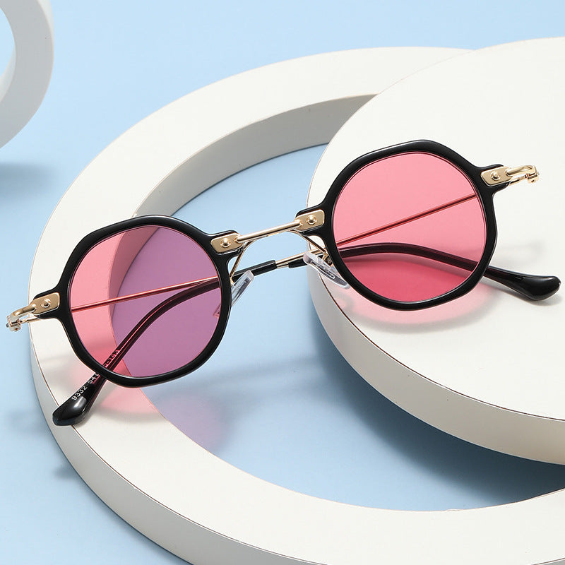 Damen Designer-Sonnenbrille mit hexagonalem Rahmen und luxuriösen Metallakzenten Karnz