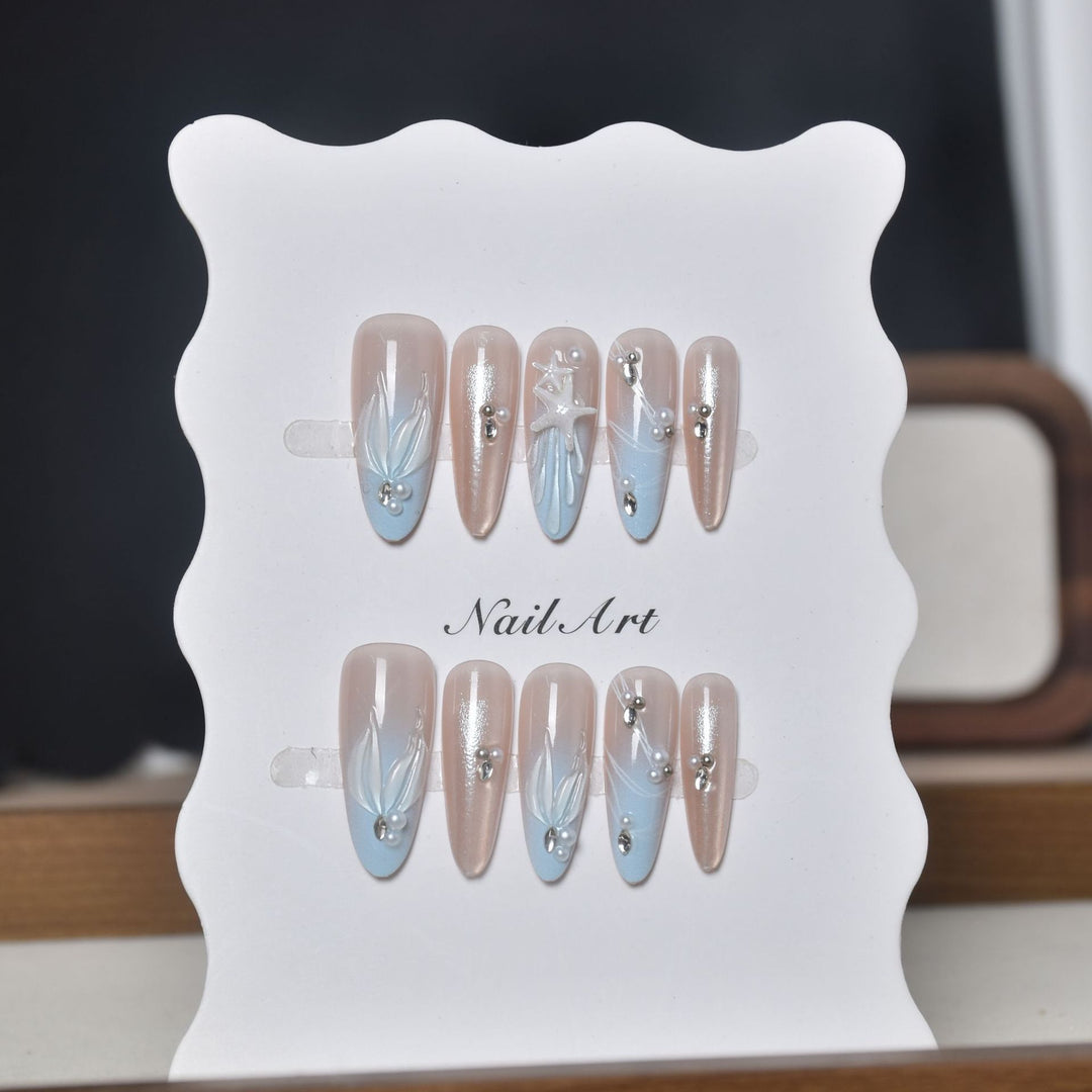 Dekoratives Langes Stiletto Crystal-Besetztes Press-On Nagelset Karnz