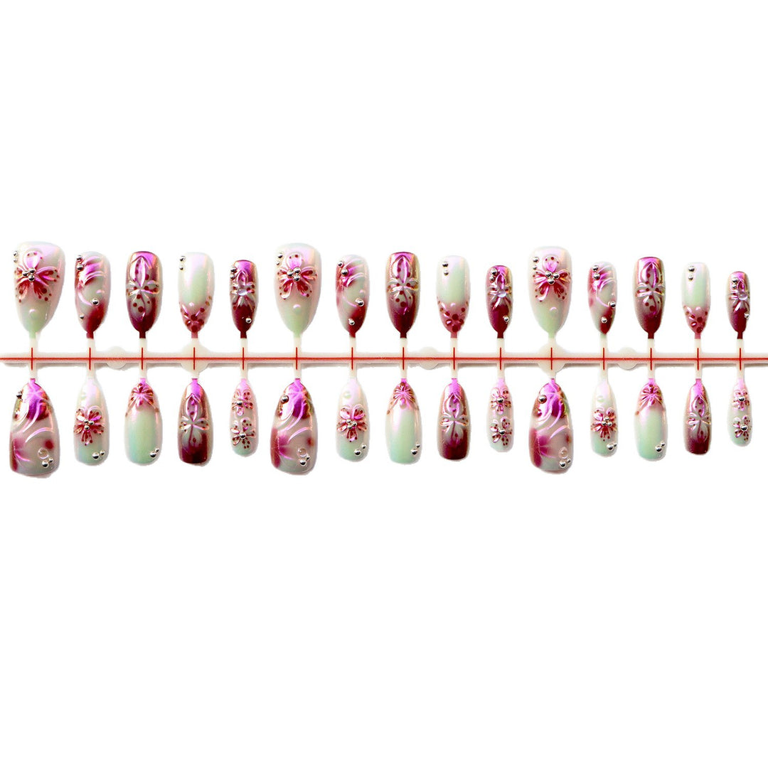 Elegante Blumen Press-On Nagelkunst Set