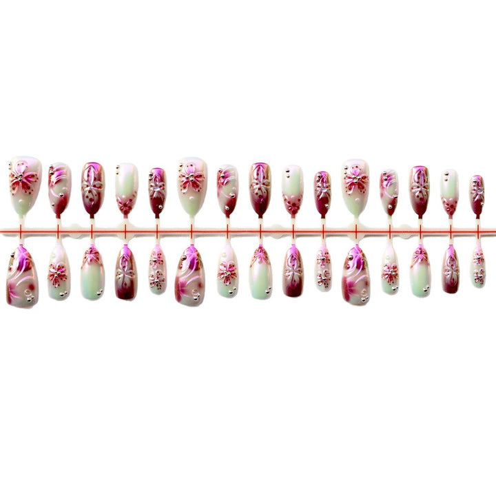 Elegante Blumen Press-On Nagelkunst Set