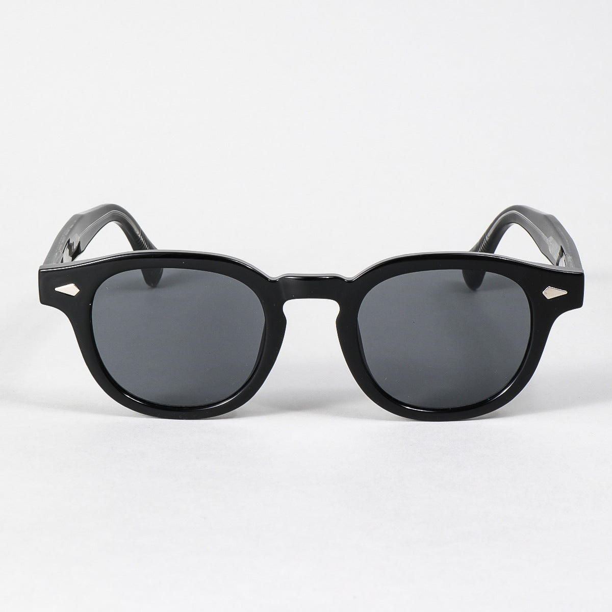 Damen stilvolle Sonnenbrille mit robustem Rahmen und komfortablem Sitz Karnz