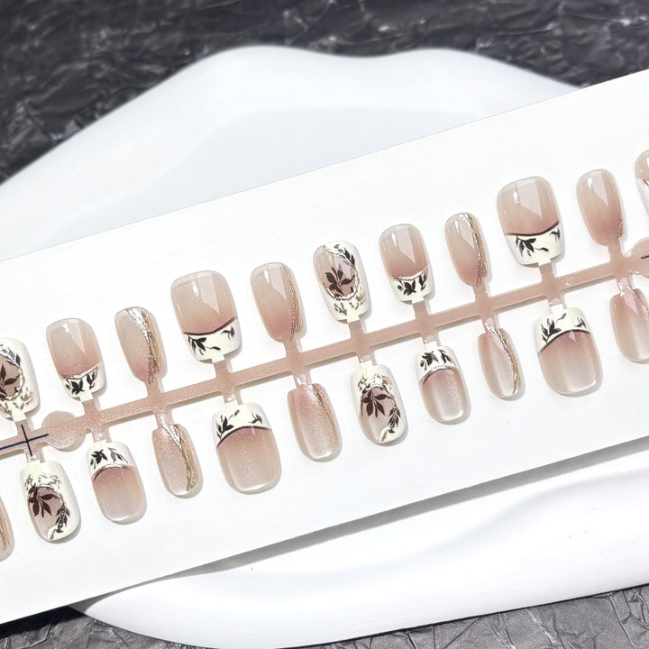 Elegante Floral Druck Press-On Nail Set