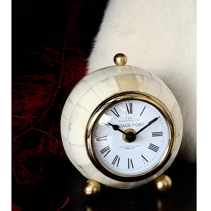 Vintage Dekorativer Tisch Farbe