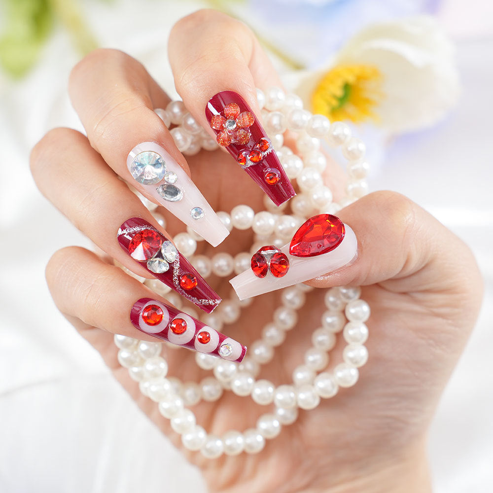 Glamouröse kristallverstärkte Press-On-Nagelset Karnz