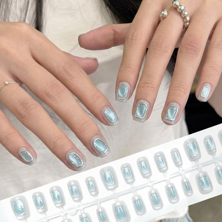Luxuriöses Glänzendes Press-On Nail Set