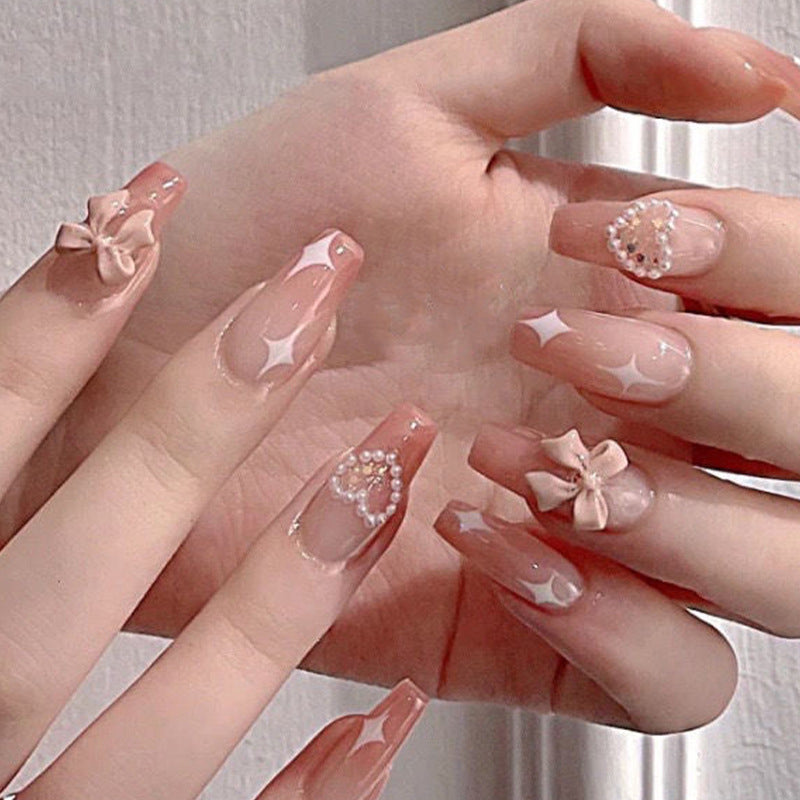 Elegantes dekoratives Press-On-Nagelset