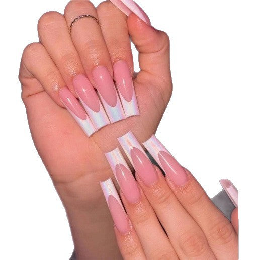 Elegante französische Tipp-Nagelkunstverbesserungen Karnz