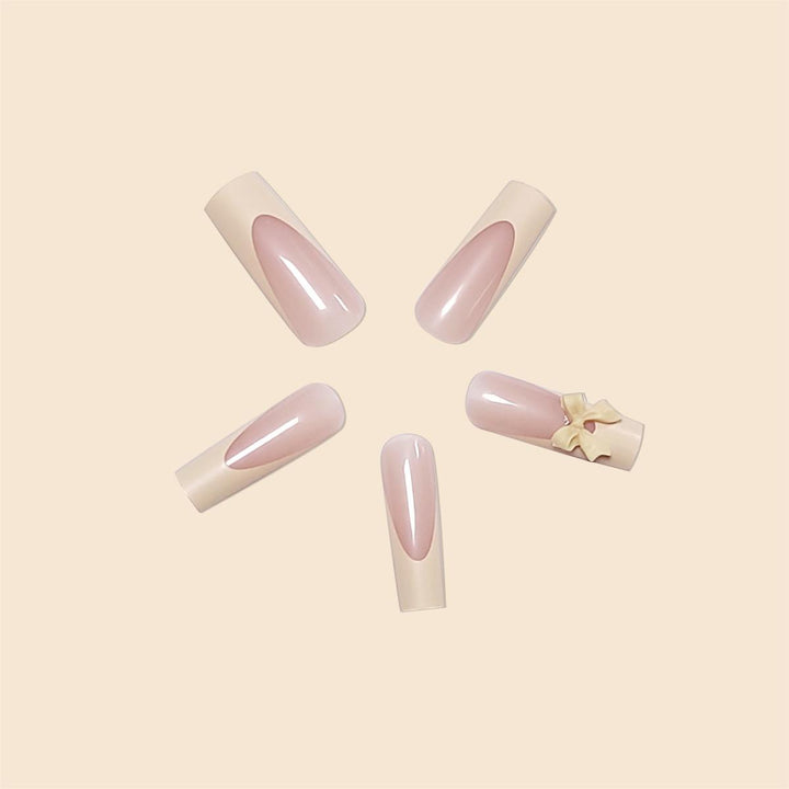 Dekorative Schleifenakzent Acryl-Nagelerweiterungen