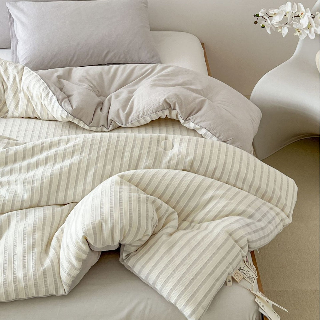 Wendbares Bettwäsche-Set aus Leinen-Baumwollmix mit feinem Streifenmuster