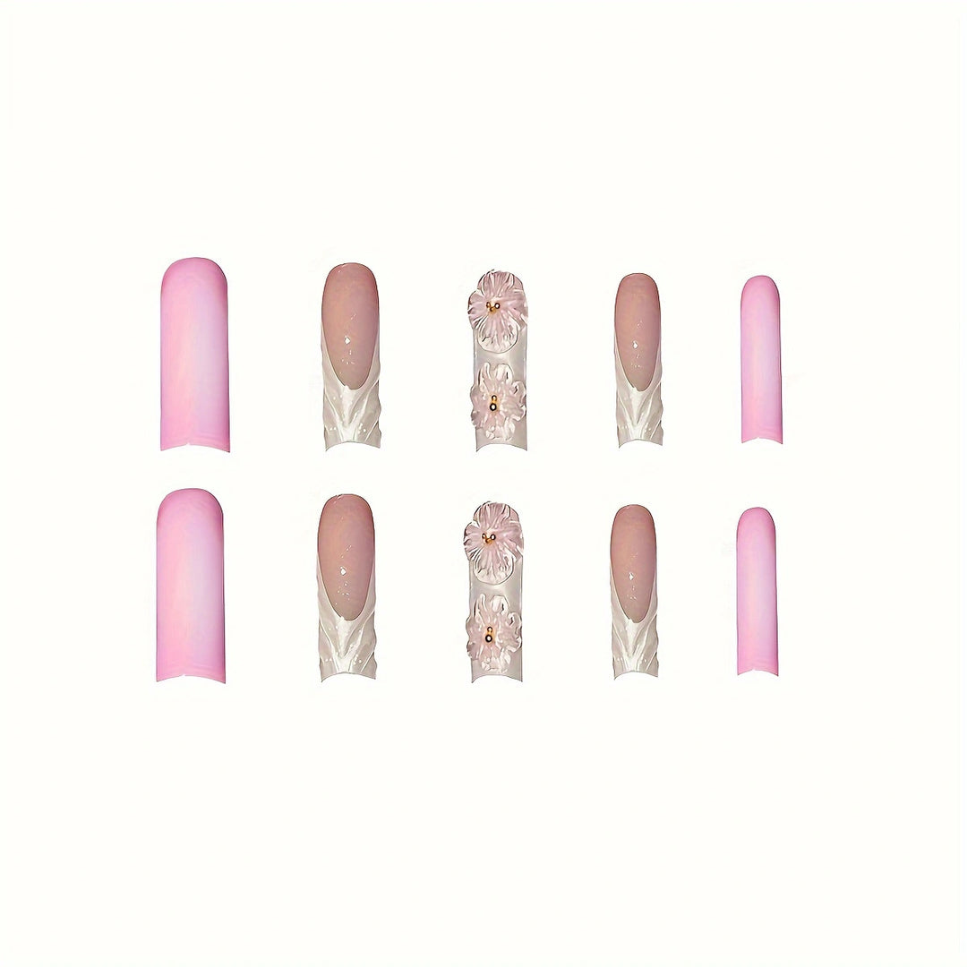 Künstlerische florale Press-On-Nagelerweiterungen Karnz