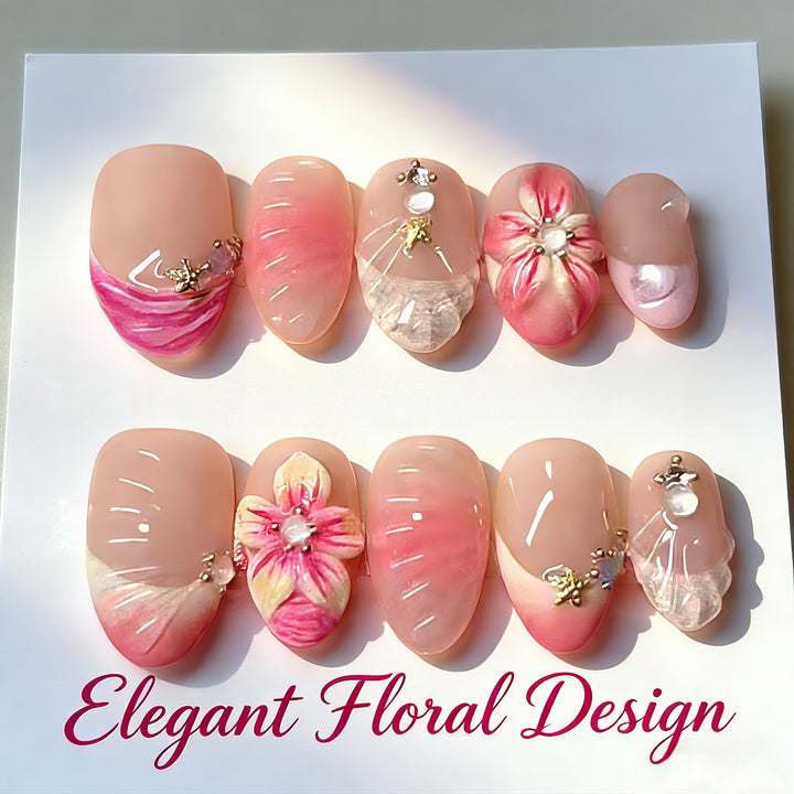 Elegante floral gestaltete Press-On Nägel