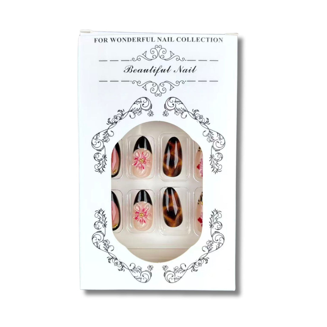Künstlerisches Floral Press-On Nagelset 1790745789