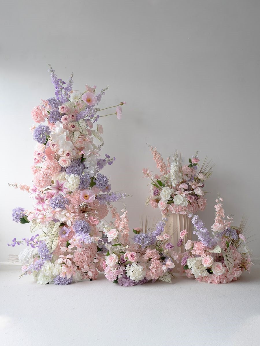 Luxuriöse Kunstblumenarrangement