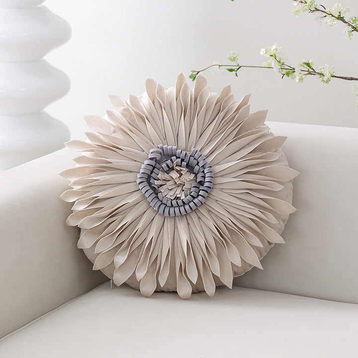 Dekoratives Blumen-Kissen mit 3D-Blütenapplikation