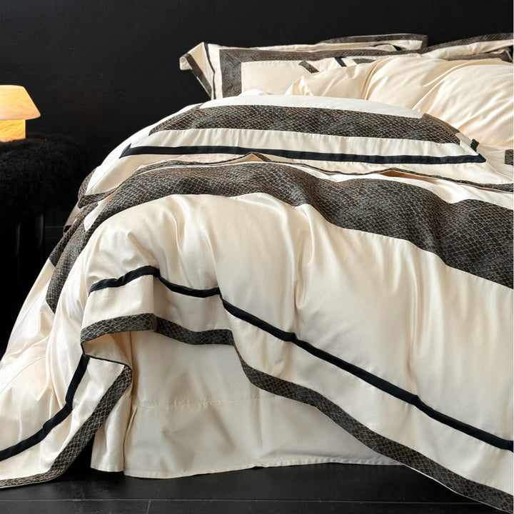 Luxuriöses Baumwollsatin Bettwäsche-Set mit strukturiertem Rand und Paspeltrim