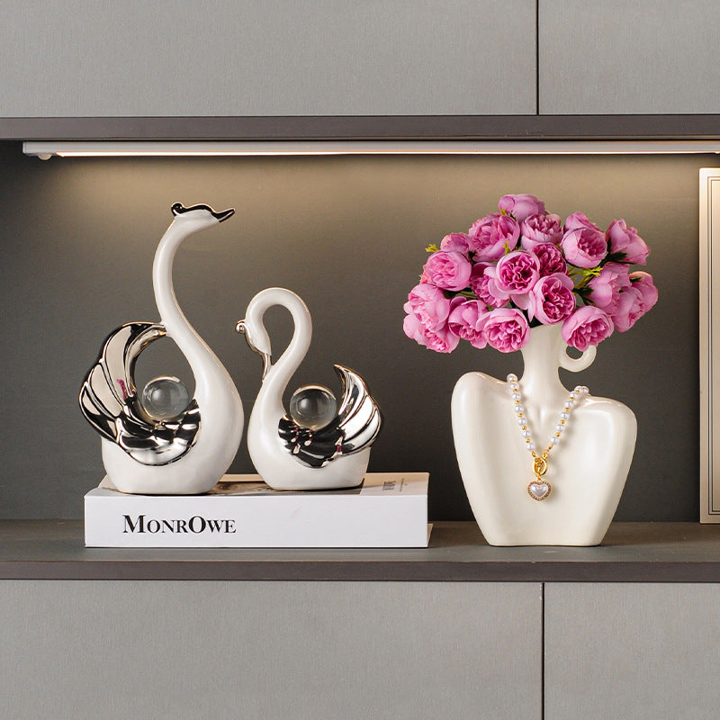 Elegante Schwanenfigur