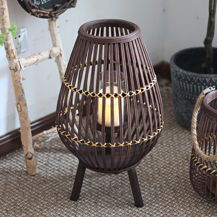 Rustikale Rattan-Laterne Karnz