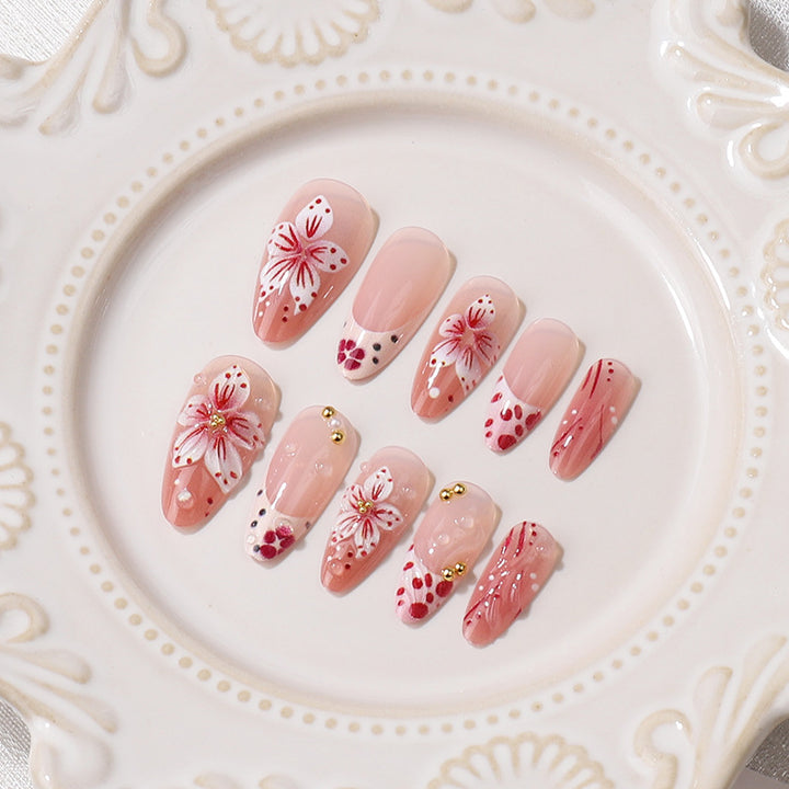 Premium Dekorative Florale Press-On Nagelspitzen Karnz