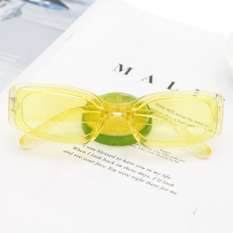 Damen exklusive oversized Sonnenbrille im modernen Design Karnz
