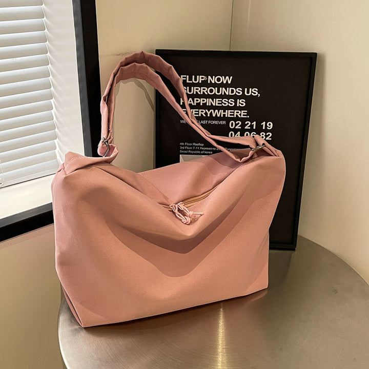 Konturiertes Weichgewebe-Schultertasche Karnz