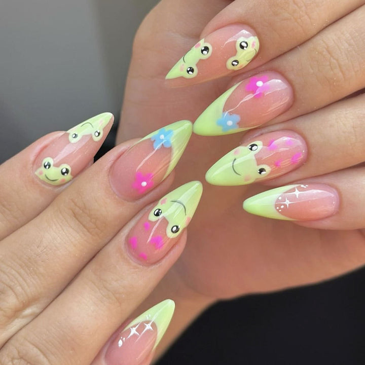 Artistic Nail Art Karnz