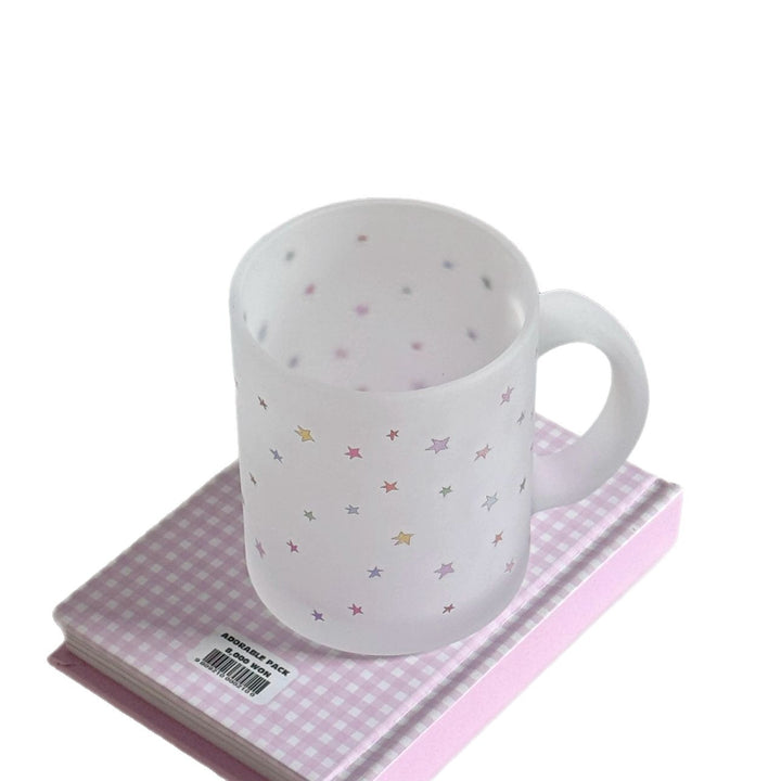 Keramiktasse mit Verspieltem Sternenmotiv Karnz