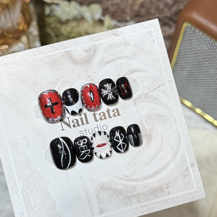 Künstlerisches schwarzes Thema Press-On-Nagel-Set Karnz