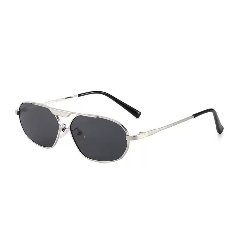 Damen modische Sonnenbrille im eleganten Polygon-Design Karnz