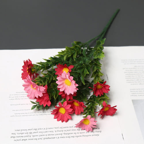 Lebendige Künstliche Blumenstiel Anordnung