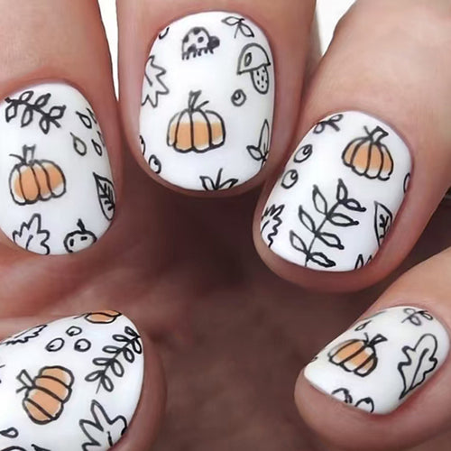 Saisonale Kürbis-Themen-Nagelkunst Karnz