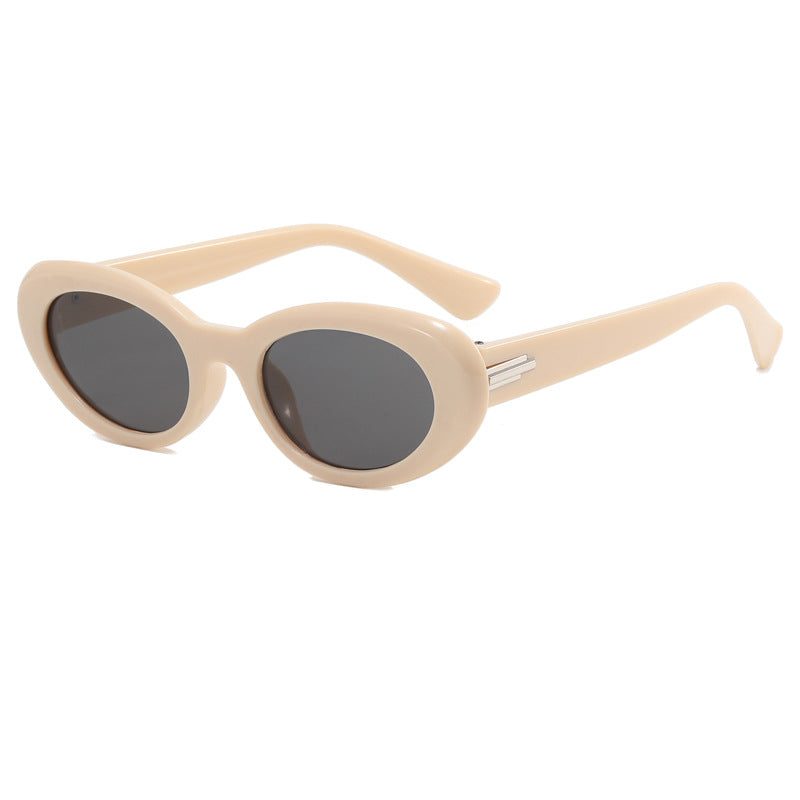 Damen stilvolle Sonnenbrille im extravaganten Design Karnz