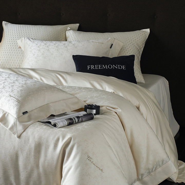 Premium-Bettwäschegarnitur mit feinem Jacquardmuster und Hotelverschluss Karnz