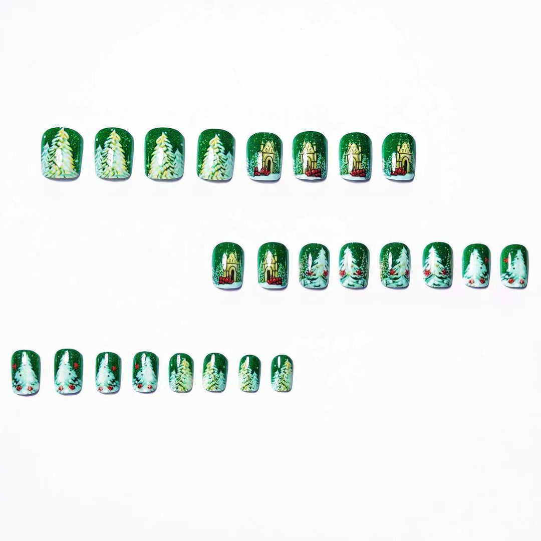 Kunstnägel mit Weihnachtlichem Design Karnz