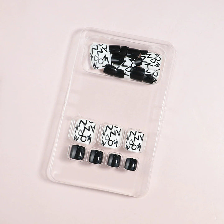 Kreatives thematisches Press-On Nagelset Karnz