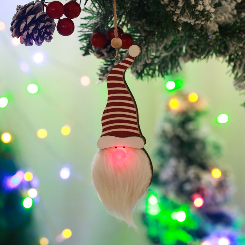 Niedliche Weihnachtsdekoration mit LED-Licht Karnz