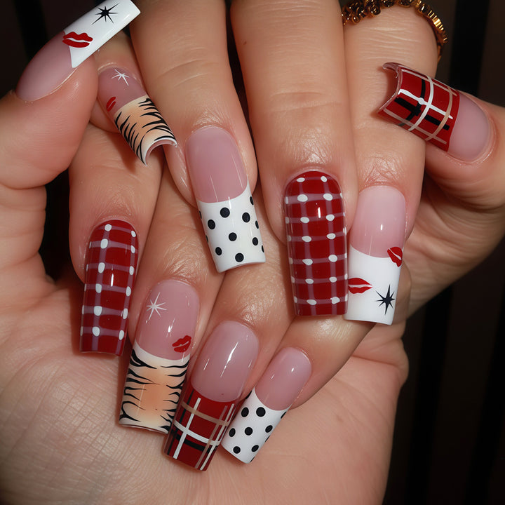 Künstlerisches Press-On Nagelset mit einzigartigen Mustern Karnz
