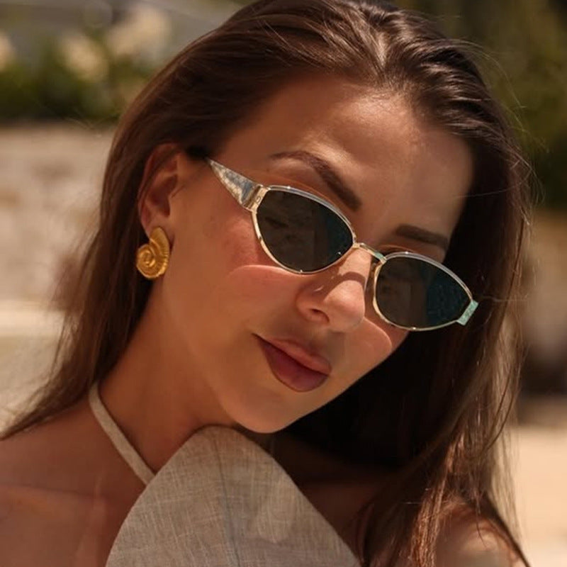 Damen Cat-Eye Sonnenbrille mit elegantem Design und luxuriösen Akzenten Karnz