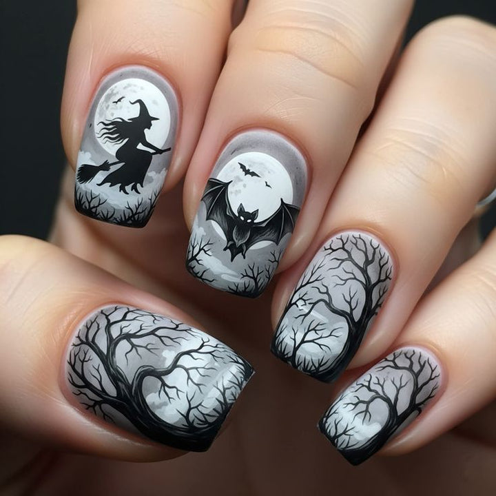 Kunstnagelset mit gruseligem Halloween-Motiv und aufwendigen 3D-Verzierungen Karnz