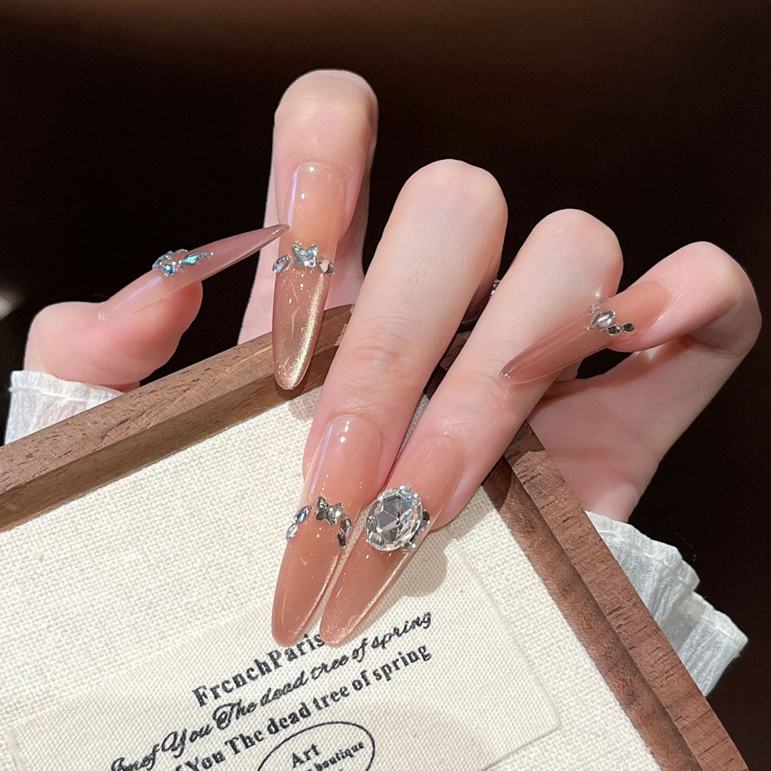 Glamorous Press-On Nail Extensions Karnz