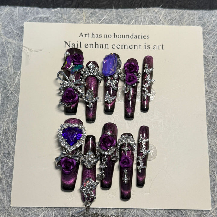 Dekorativer Press-On Nagelset