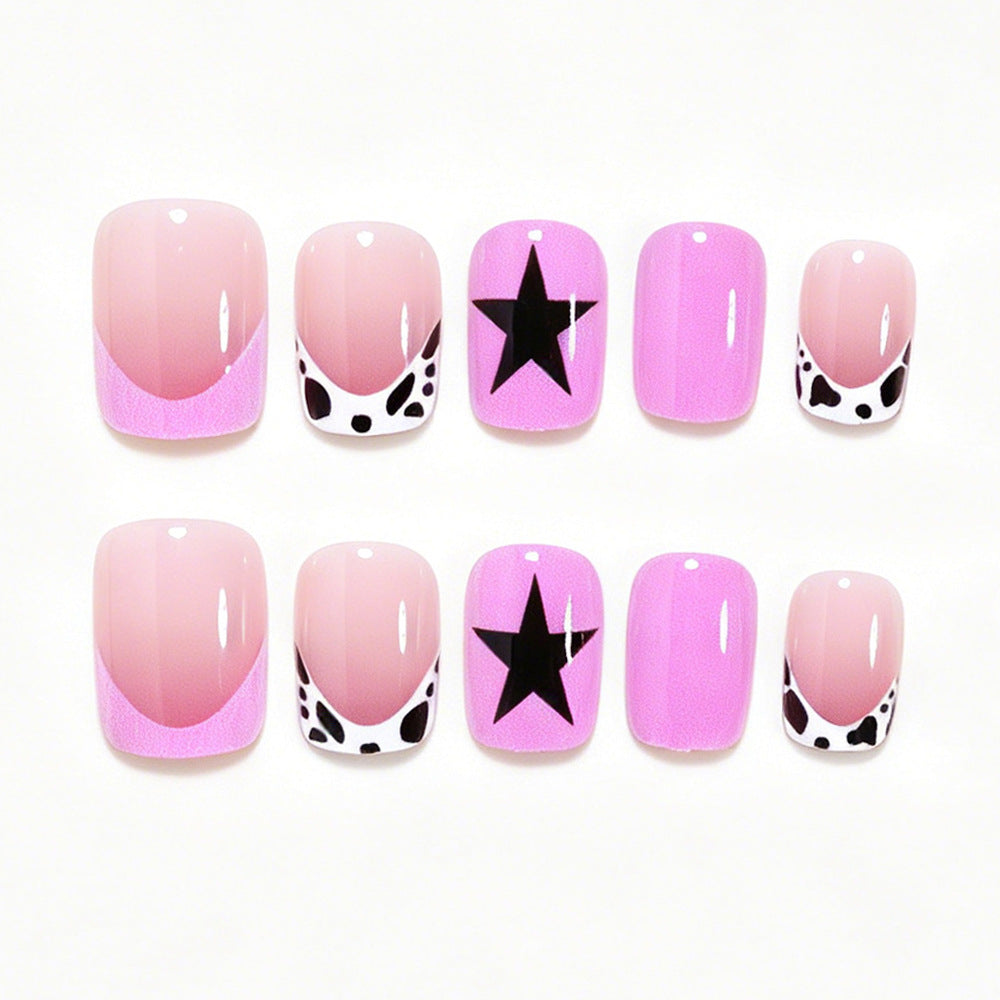 Kreatives Press-On Nagelkunst-Set Karnz