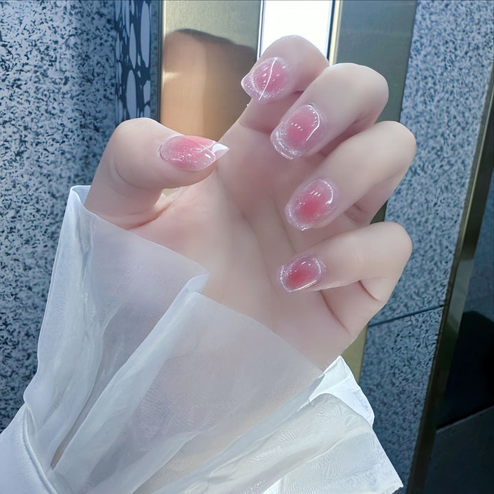 Gel-Nagelkunst Karnz