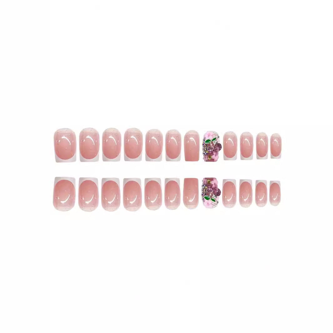 Glitzernde Blumen-Nagelkunst-Verstärkungen Karnz