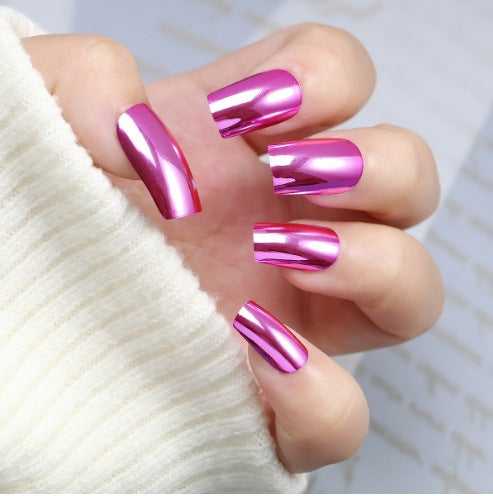 Glänzende metallische Press-On Nagelkunst Karnz