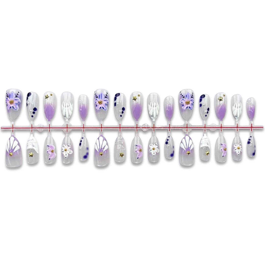 Elegante Künstlerische Press-On Nail Kollektion