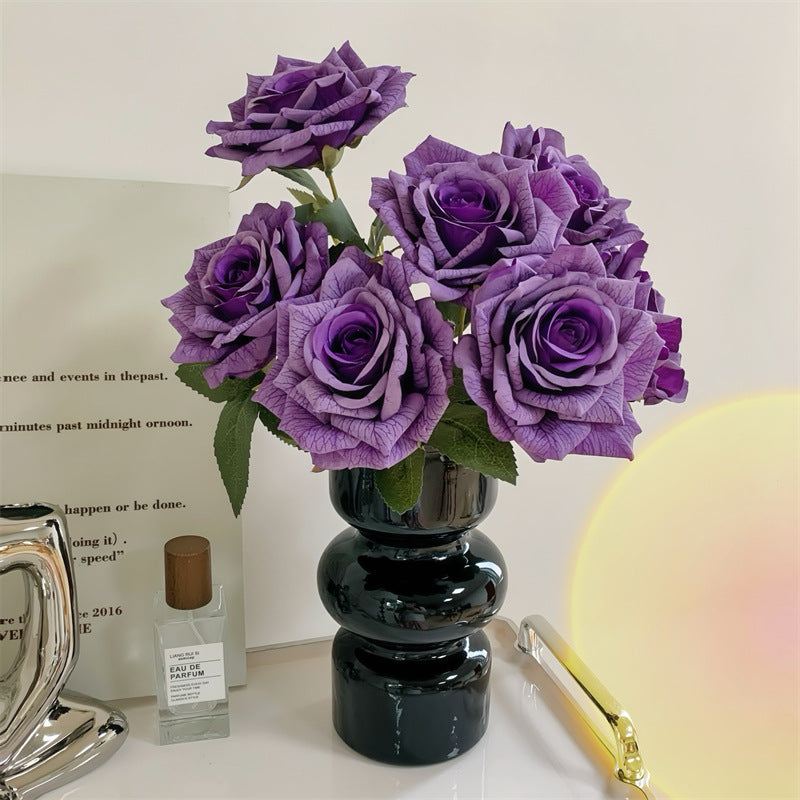 Faux Rosenblumenarrangement