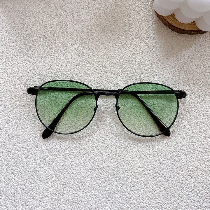 Modische Sonnenbrille mit Rundem Rahmen und Filigranem Design Karnz